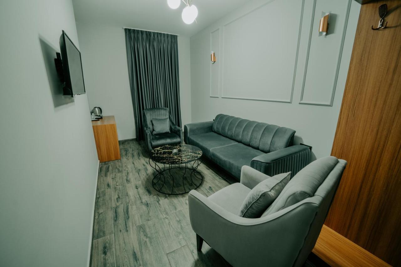 Grand Quars Otel
